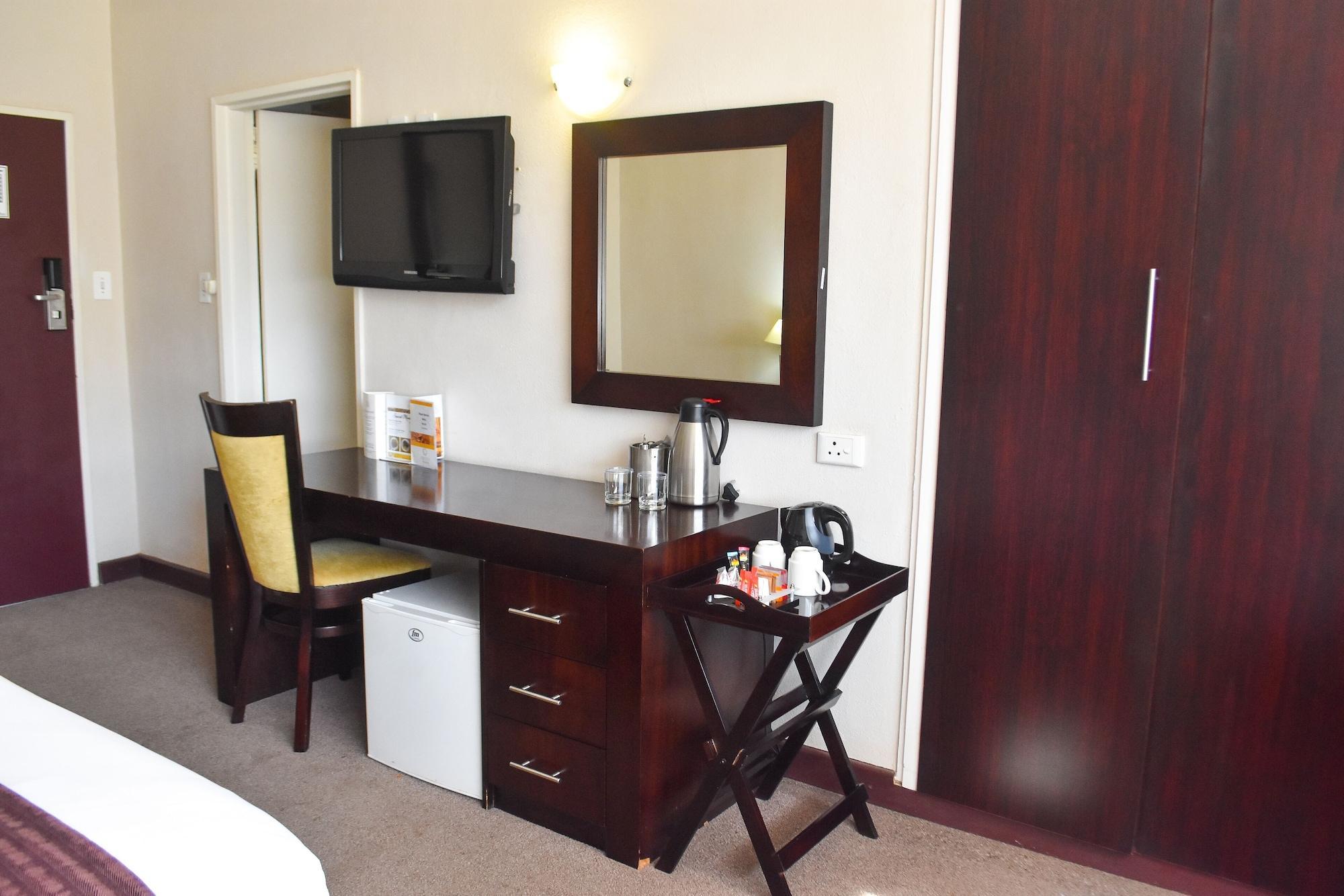 Cresta Bosele Hotel Selebi-Phikwe 外观 照片