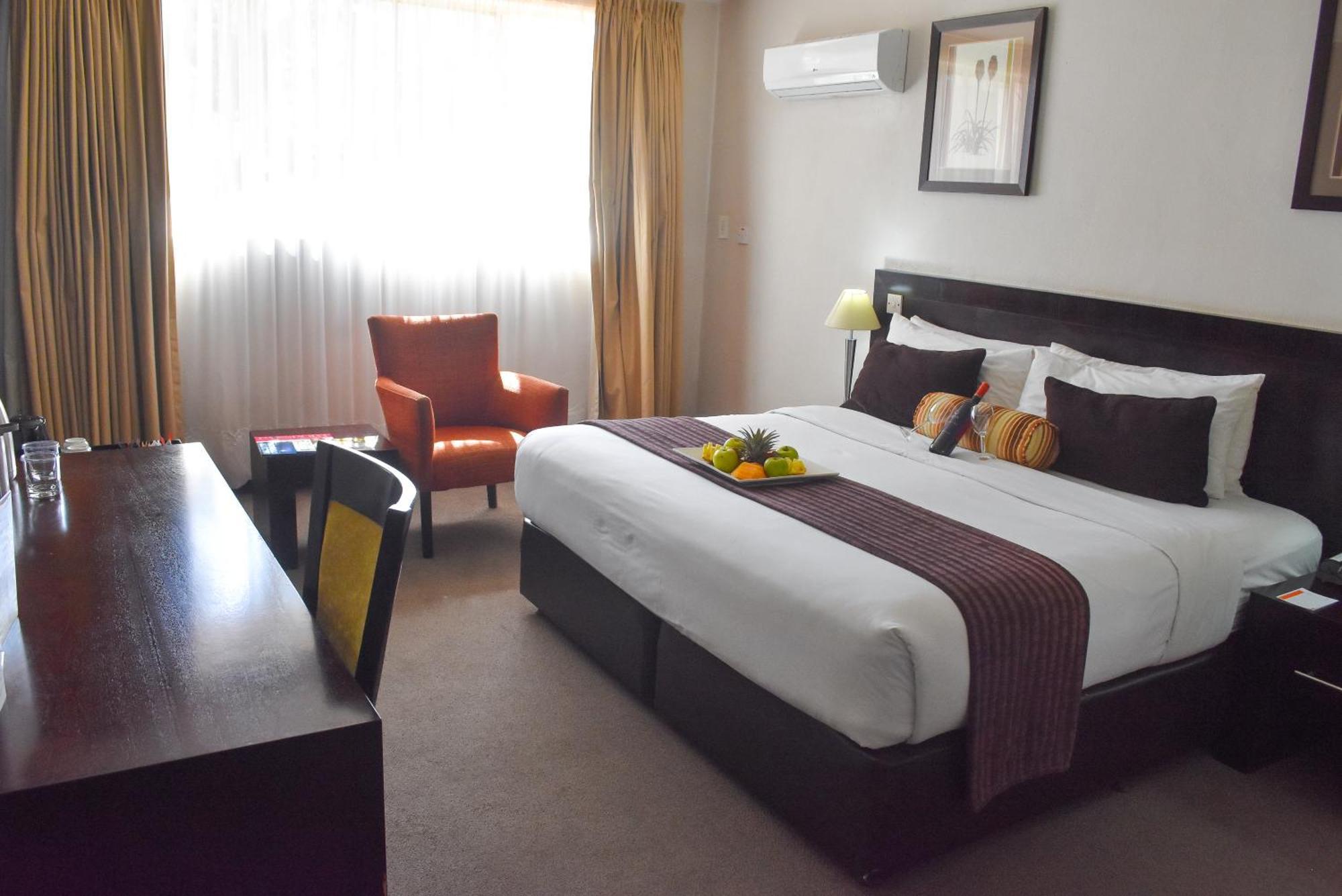 Cresta Bosele Hotel Selebi-Phikwe 外观 照片