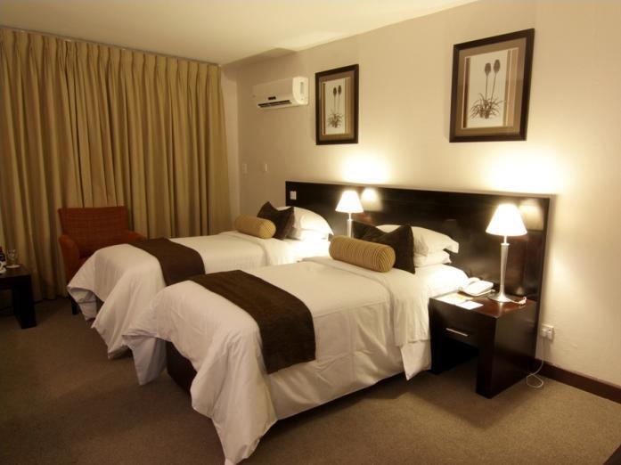Cresta Bosele Hotel Selebi-Phikwe 外观 照片