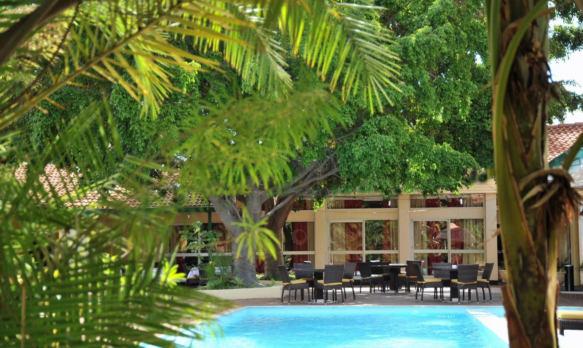Cresta Bosele Hotel Selebi-Phikwe 外观 照片